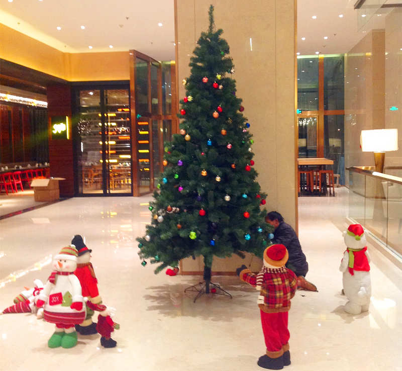 酒店圣诞树装饰