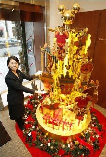 日本纯金圣诞树